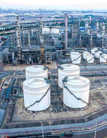 Oil refinery plant from industry zone, Aerial view oil and gas industrial, Refinery factory oil storage tank and pipeline (Oil refinery plant from industry zone, Aerial view oil and gas industrial, Refinery factory oil storage tank and pipeline, ASCII